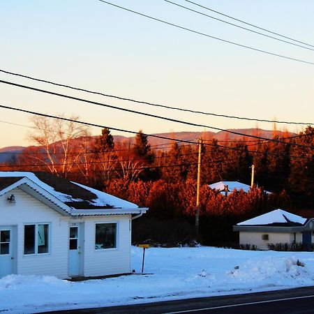 Motel Leblanc Carleton-sur-Mer Exterior foto