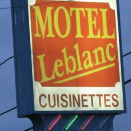 Motel Leblanc Carleton-sur-Mer Exterior foto
